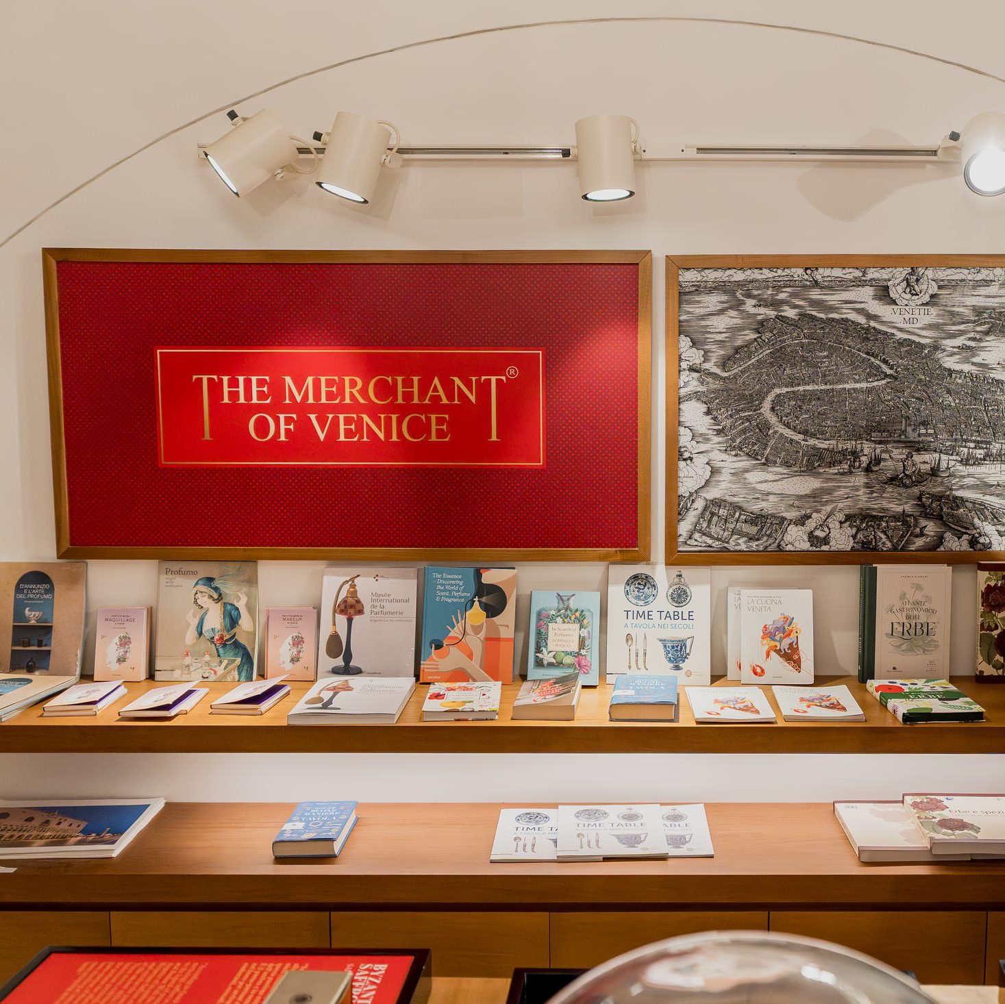 Museum store mavive